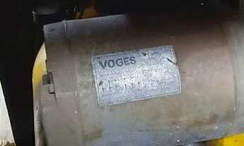 Imagem 2: Vendo estrutura e maquinario