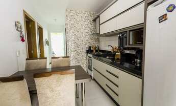 Imagem 2: Excelente casa Semi-Mobiliada à venda, Contendo espaço nos fundos, 2 dormitórios e 2 Vagas