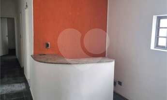 Imagem 5: Sobra Comercial em avenida com intenso fluxo de carros e pedestres