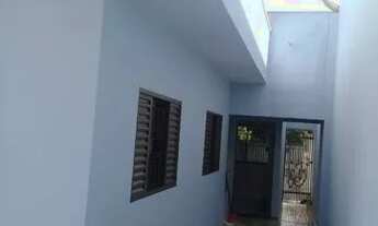 Imagem 3: Vende-casa 2 quartos - Excelente localização