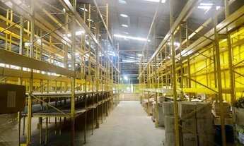 Imagem 3: Aluga-se Galpão 1400 m2, Próximo Porto Chibatão!