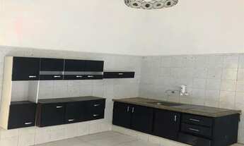 Imagem 2: 01 quarto, sala, cozinha, WC e quintal