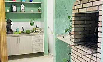 Imagem 2: Sobrado no Parque do Mandaqui. São 3 dormitórios sendo 1 suíte. Permuta por apartamento ma