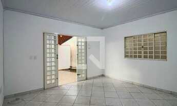 Imagem 3: Casa para Aluguel - Colônia Agrícola Samambaia, 4 Quartos, 200 m2