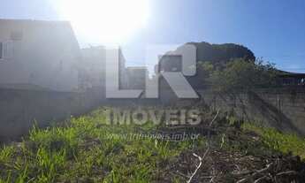 Imagem 6: Terreno de 377,85 m², todo murado em rua asfaltada, ótima localização *S-09TR