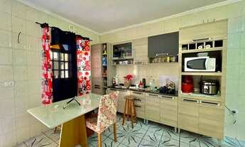 Imagem 4: JANDIRA - Casa Padrão - PARQUE DOS LAGOS