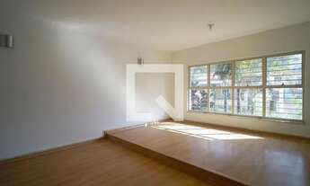 Imagem 2: Casa para Aluguel - Vila Leão, 3 Quartos, 272 m2