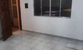 Imagem 2: Locação de casa residencial na rua Arapongas