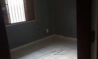 Imagem 7: Casa Alvinópolis( terminando pintura