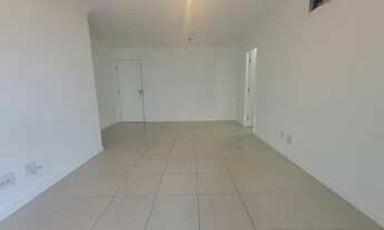 Imagem 4: Apartamento para venda tem 110 metros quadrados com 2 quartos