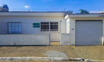 Imagem: Casa para Aluguel com 3 quartos, 85m²