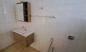 Imagem 5: Apto. 1 dt. c/ arm. sala para 2 ambientes grandes, cozinha, banheiro e área de serviço