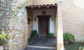 Imagem 2: Casa térrea com 400 m, em terreno grande na cidade de Tremembé-SP