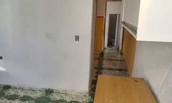 Imagem 2: Linda casa com 3 comodos grandes varanda e área de serviço no jardim Valéria