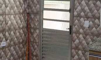 Imagem 6: Casa com 2 dormitórios para alugar, 80 m² por R$ 1.300,00/mês - Jardim Vera Cruz(Zona Lest