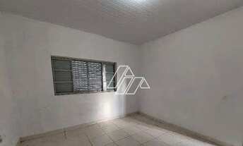 Imagem 4: Casa com 1 dormitório para alugar por R$ 1.000,00/mês - Banzato - Marília/SP