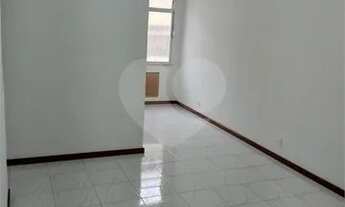 Imagem 2: Rua Tenente Costa - 02 quartos - Sem vaga - Méier [ME