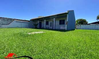 Imagem 2: ÓTIMA CASA DE ALVENARIA SEMI MOBILIADA!! A APROXIMADAMENTE 800m DO MAR!! LOCALIZADA NO BAI