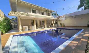 Imagem: Linda Casa à venda e Locação Anual com