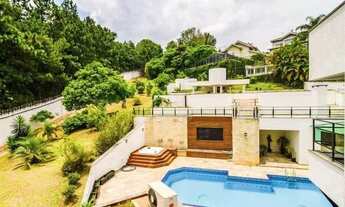 Imagem: Ampla casa, em Condomínio Clube, disponível