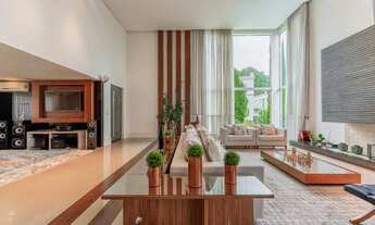 Imagem: Casa em Condomínio Fechado, 04 Suítes