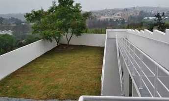 Imagem 2: Casa em Condomínio para Venda em Mogi das Cruzes, Vila Suíssa, 2 dormitórios, 1 banheiro