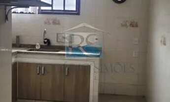 Imagem 2: Ótima casa sobrado com 03 quartos, sendo 01 suíte - Próxima de comércio em geral, e a 5 mi