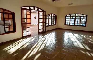 Imagem 6: Cotia - Casa Padrão