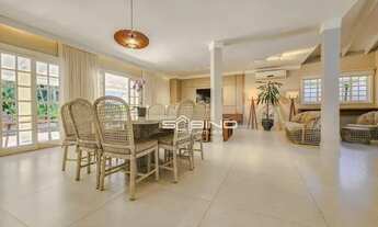 Imagem 3: Linda Casa à venda e Locação Anual com 4 Dormitórios 3 Suítes 320m² de área útil, na Rivie