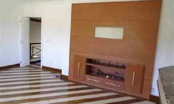 Imagem 7: LINDA CASA NO CENTRO DE ALPHAVILLE!