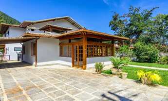 Imagem 3: Casa com 4 quartos em condomínio no Comary, Teresópolis