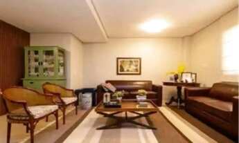 Imagem 2: Sobrado de esquina