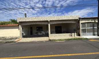 Imagem: Casa à venda no centro de Ananindeua