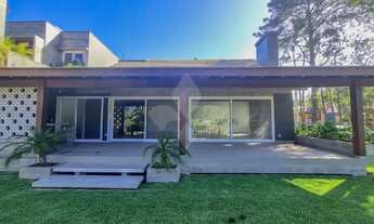 Imagem 2: Casa nova de alto padrão/3 suítes em condomínio com segurança 24 hs - Praia do Rosa/SC