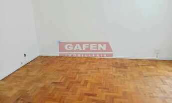 Imagem 4: Excelente conjugado na rua Décio Vilares - Copacabana