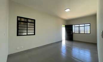 Imagem 4: Casa ampla à venda 4 dormitórios / 2 suítes 420m² de terreno