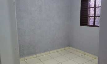 Imagem 2: Alugo barracão com 2 quartos no JK