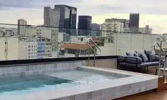 Imagem: Charme e conforto na Lapa com piscina na