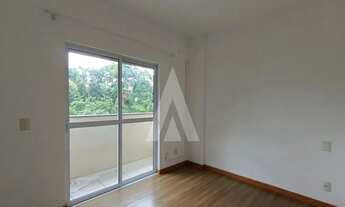 Imagem 7: Apartamento localizado no bairro Glória, composto por dois quartos e uma vaga de garagem c