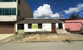 Imagem: QNM 4, Ceilândia Norte - Casa de três