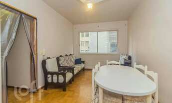 Imagem 2: Apartamento à venda em Centro com 75 m², 2 quartos