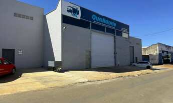 Imagem 2: Galpão à Venda com Escritório 450m² Próximo à BR-153