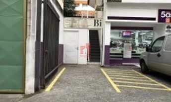 Imagem: São 80m² distribuídos em recepção