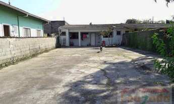 Imagem 2: Edícula para Venda em Peruíbe, Vila Romar, 1 dormitório, 1 suíte, 1 banheiro, 6 vagas