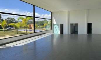 Imagem 5: Lotes de 5.000m² Financiados em Condomínio com Lazer Completo