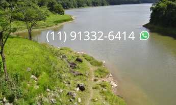 Imagem: Terreno próximo à rodovia