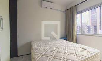 Imagem 3: Apartamento para Aluguel - Centro Cívico , 1 Quarto, 25 m2