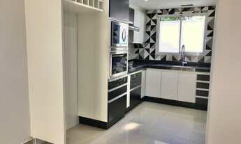 Imagem 3: Casa Modelo Carolina Ampliada com 2 Quartos, Sendo 1 Suíte com Banheira, Imóvel Rico em Pl