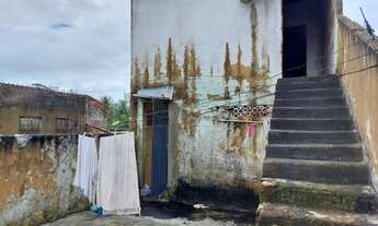 Imagem 7: Ótima oportunidade de Venda de uma Casa de 300 m2 Benfica com 12 quartos para transformar