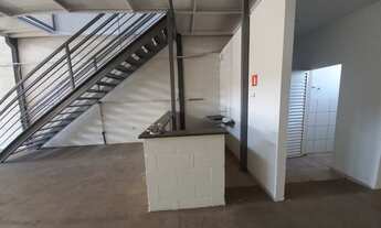 Imagem 7: Galpão no Bairro Marta Helena